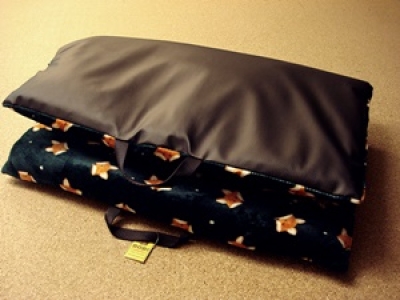 Reiseliege 100x70 cm Wellnessfleece Fuchs grün