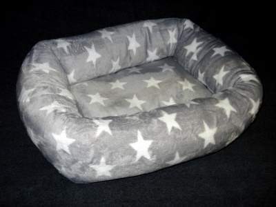 Kuschelbetten Supermini WellnessfleeceSterne grau Welpenausführung 65x50 cm